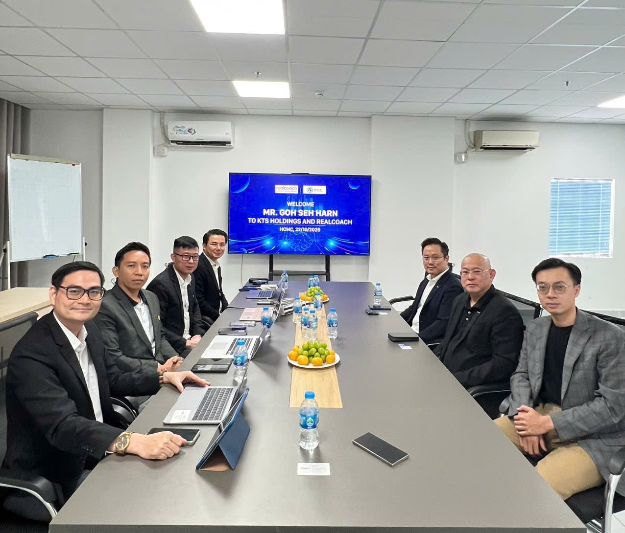 KTSHoldings Gặp Gỡ Hợp Tác Chiến Lược Với Quỹ Trigger Singapore & AWAA